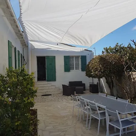 Des Jaulaines, En Bord De - Ile De Re * Sainte-Marie-de-Ré