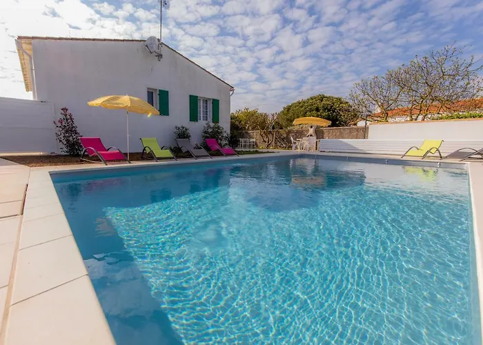 Des Jaulaines, En Bord De - Ile De Re Сент-Мари-де-Ре