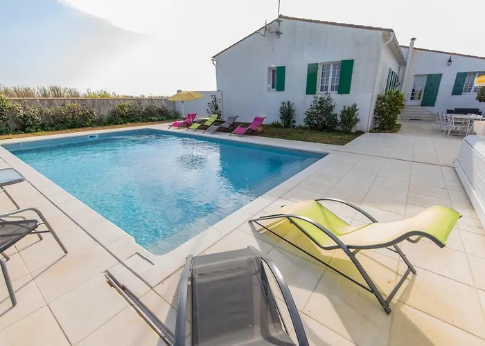 Des Jaulaines, En Bord De - Ile De Re Сент-Мари-де-Ре