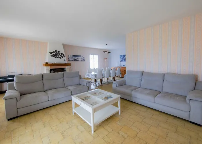 Des Jaulaines, En Bord De - Ile De Re * Сент-Мари-де-Ре